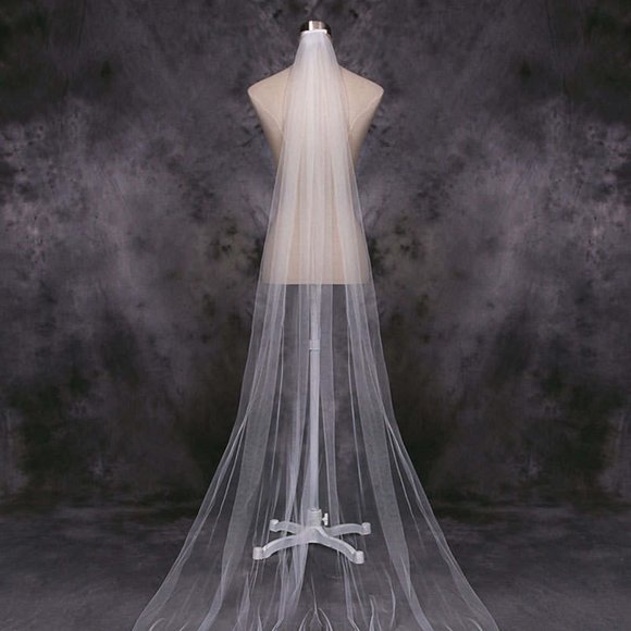 Elegant designed cathedral length bridal veil main image 4